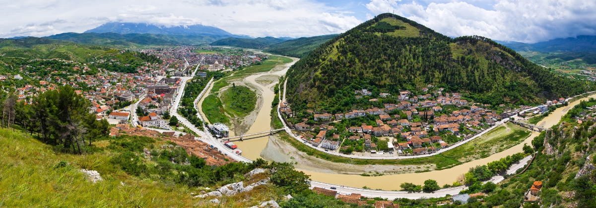 בתי מלון בבראט